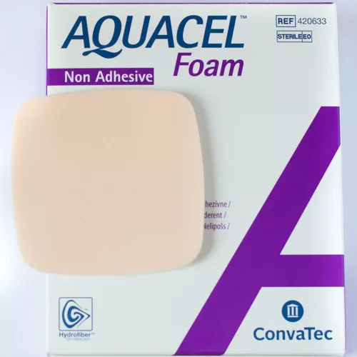 Aquacel Foam nem öntapadó habkötszer 10 x 10 cm