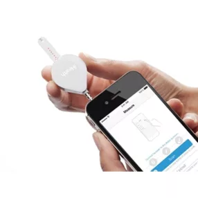   iHEALTH KULCS BG1 gomb méretű vércukormérő mobile átvitellel