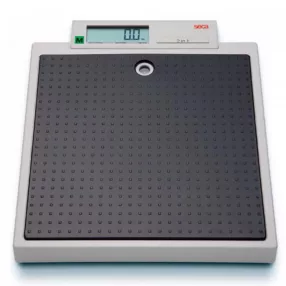 SECA 877 lapmérleg, méréshatár: 200 kg, osztás: 100 g