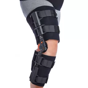   ORLIMAN ONE PLUS extra méretű post-operatív térdrögzítő