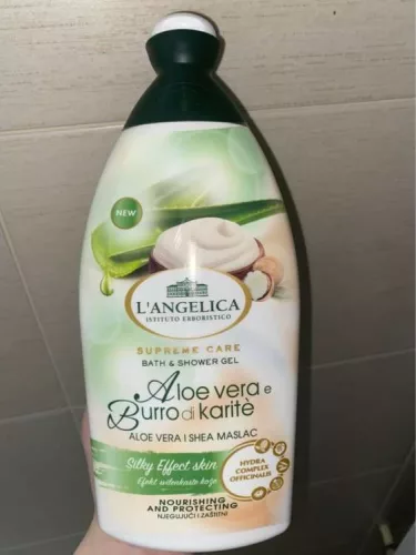 L'ANGELICA HAB ÉS TUSFÜRDŐ ALOEVERA & SHEA VAJ 500 ML