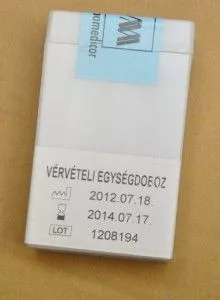 Vérvételi szett (üvegcső, tű, káliumoxalát, szivacs, mulllap, jegyzőköny)